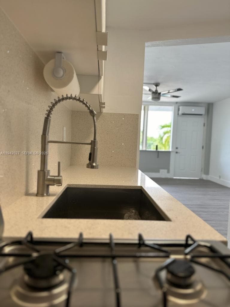 6484 Indian Creek Dr # 220, Miami Beach FL 33141 — 7