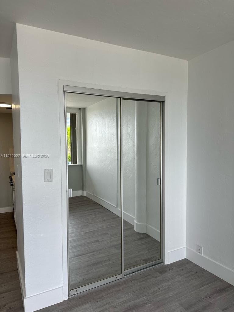 6484 Indian Creek Dr # 220, Miami Beach FL 33141 — 11