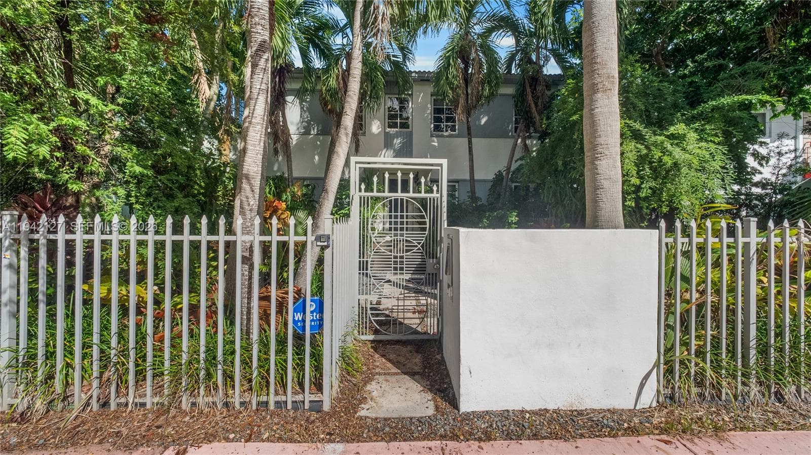 645 Michigan Ave # A, Miami Beach FL 33139 — 26