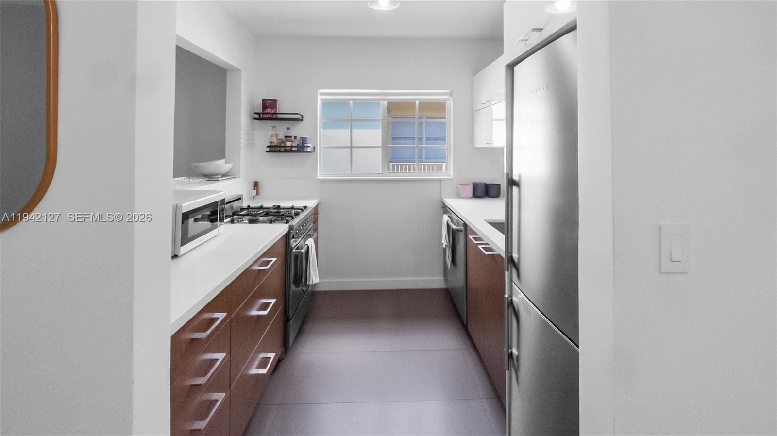 645 Michigan Ave # A, Miami Beach FL 33139 — 11