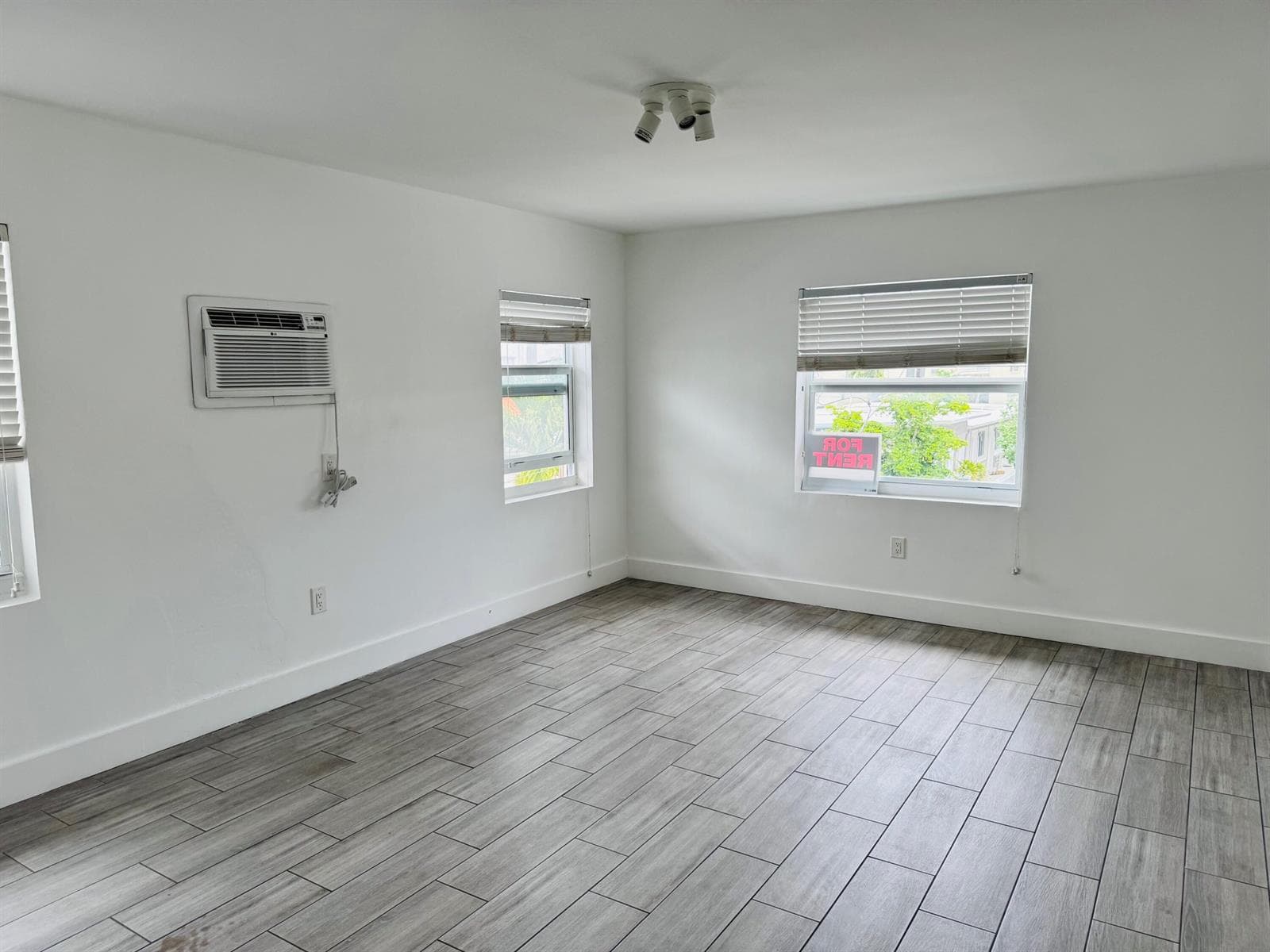 7910 Abbott Avenue # 6, Miami Beach FL 33141 — 8