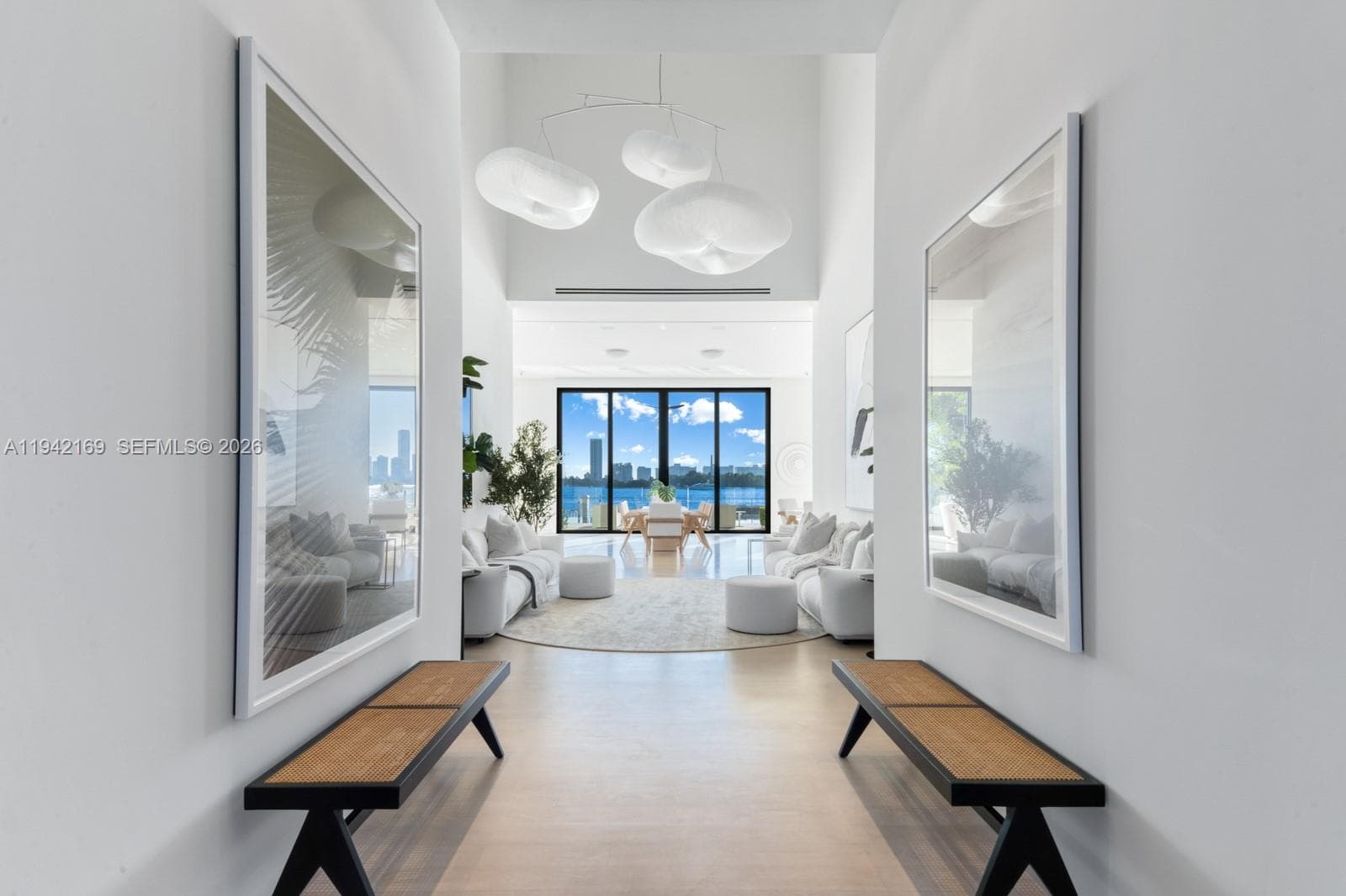 33 E Dilido Dr, Miami Beach FL 33139 — 2