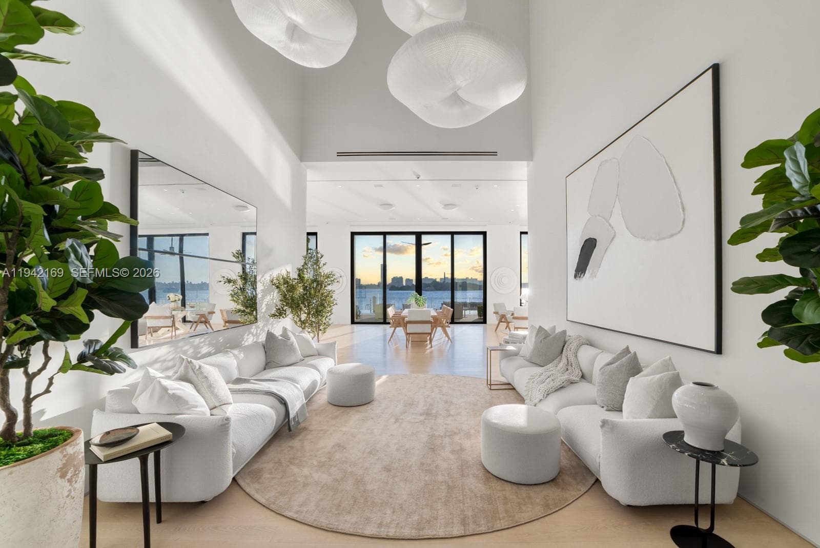 33 E Dilido Dr, Miami Beach FL 33139 — 13