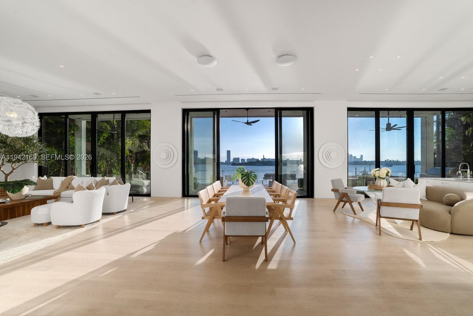 33 E Dilido Dr, Miami Beach FL 33139 — 5