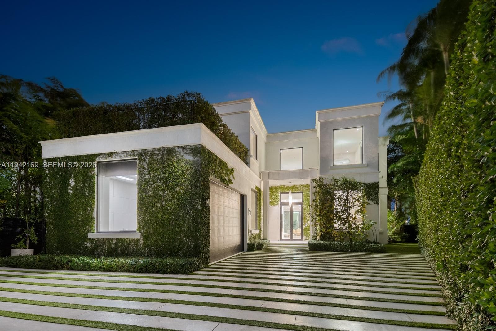 33 E Dilido Dr, Miami Beach FL 33139 — 50