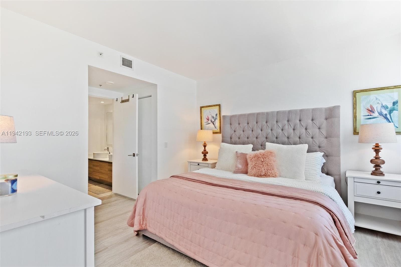 121 NE 34th St # 1008, Miami FL 33137 — 12