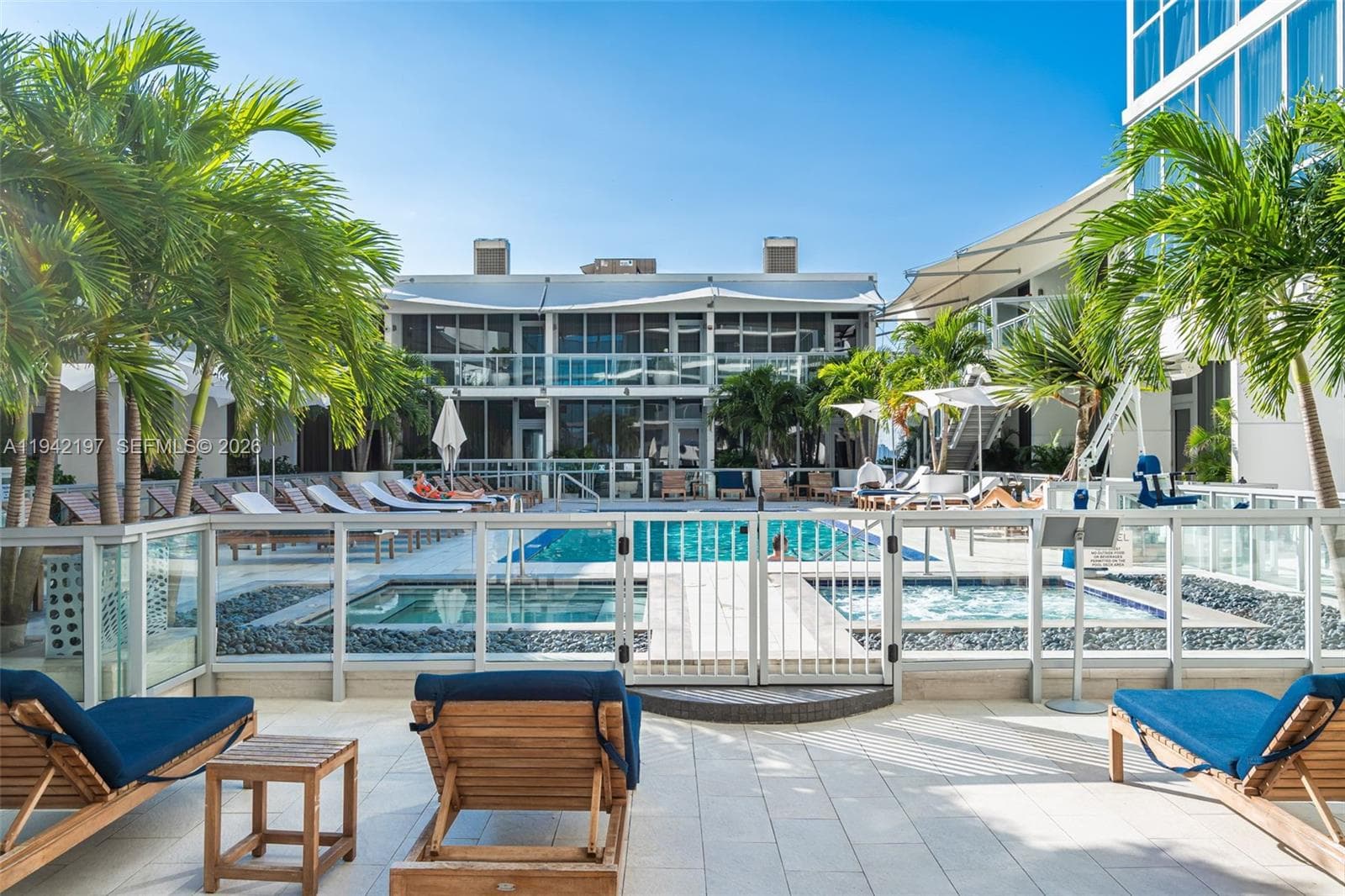 1100 Biscayne Blvd # 2907, Miami FL 33132 — 42