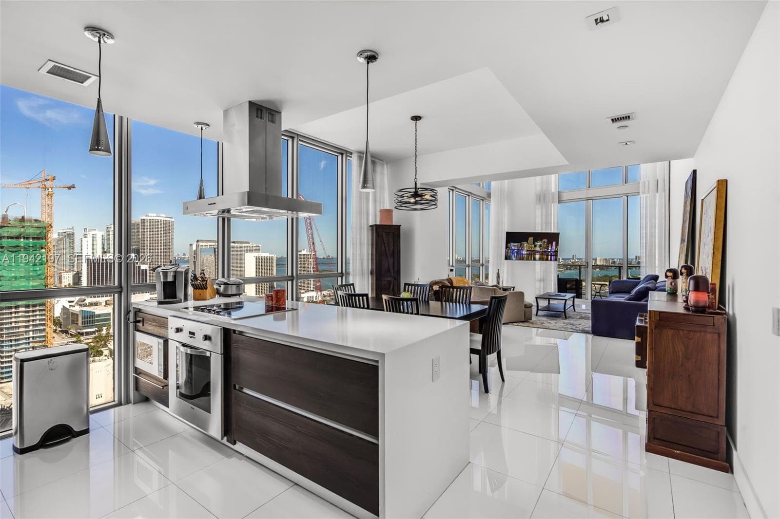 1100 Biscayne Blvd # 2907, Miami FL 33132 — 7