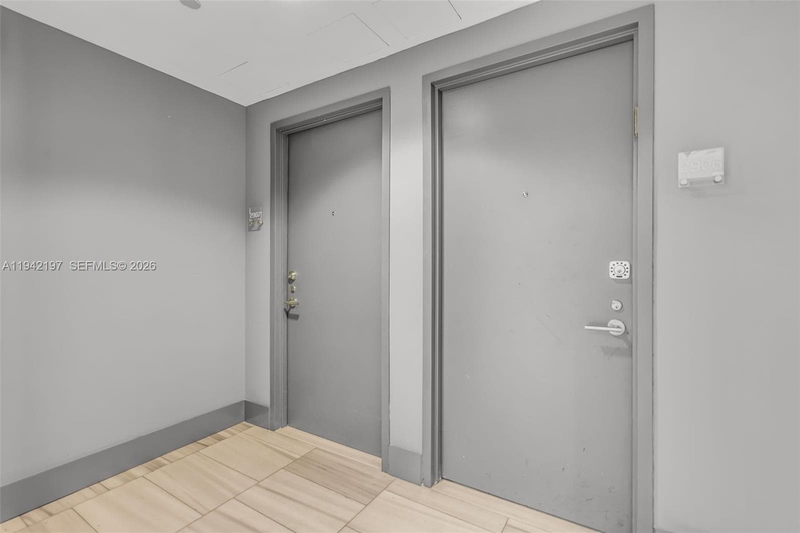 1100 Biscayne Blvd # 2907, Miami FL 33132 — 5
