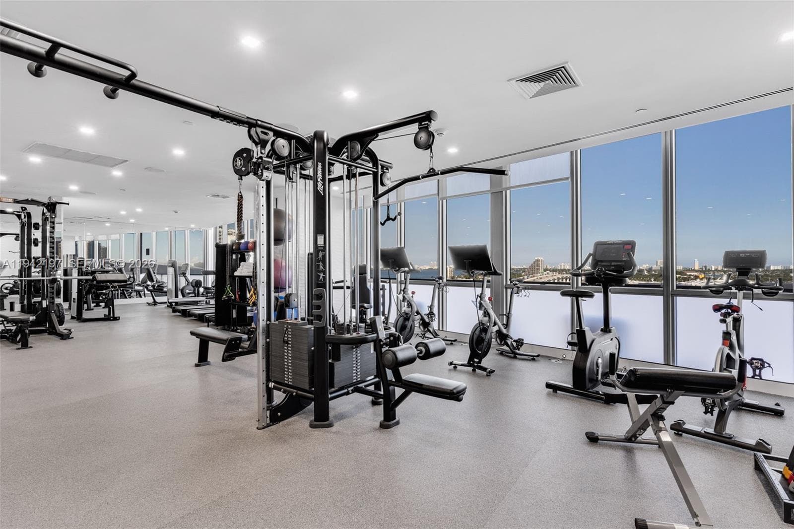 1100 Biscayne Blvd # 2907, Miami FL 33132 — 45