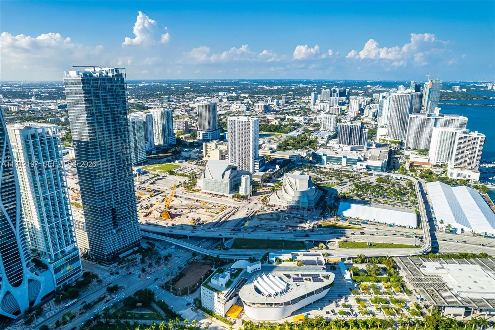 1100 Biscayne Blvd # 2907, Miami FL 33132 — 40