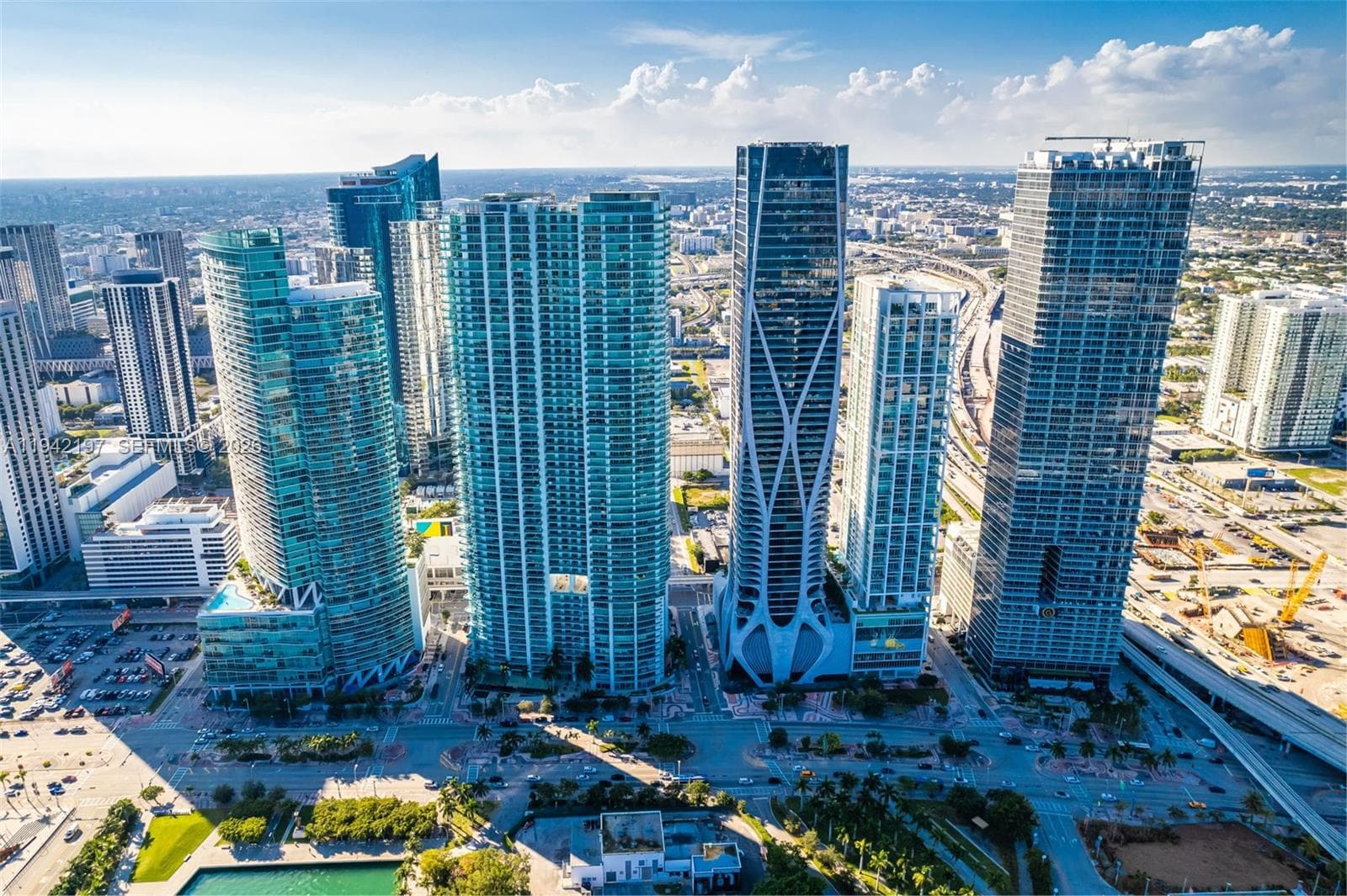 1100 Biscayne Blvd # 2907, Miami FL 33132 — 39
