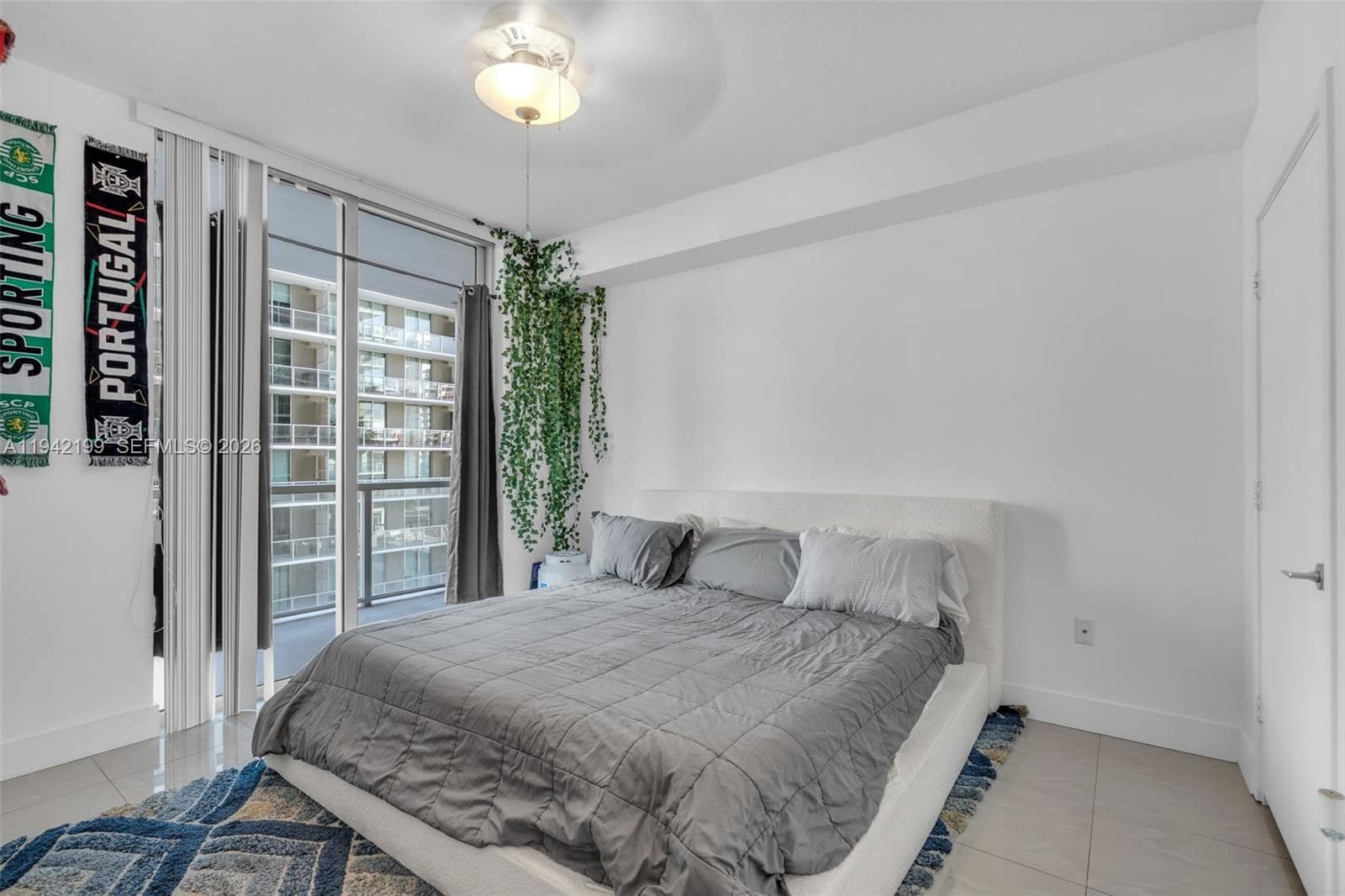 1111 SW 1st Ave, Miami FL 33130 — 12