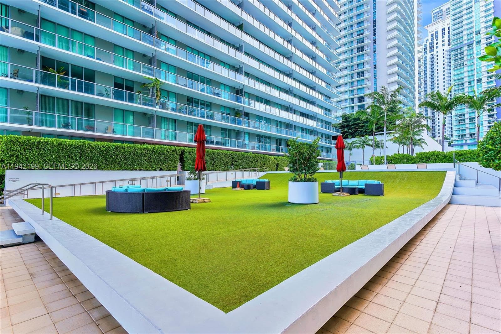 1111 SW 1st Ave, Miami FL 33130 — 36