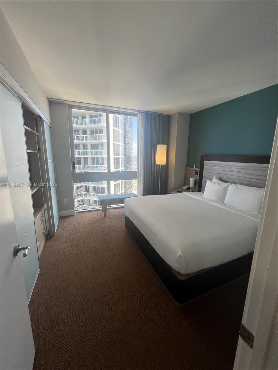 18683 Collins Ave # 2510, Sunny Isles Beach FL 33160 — 23