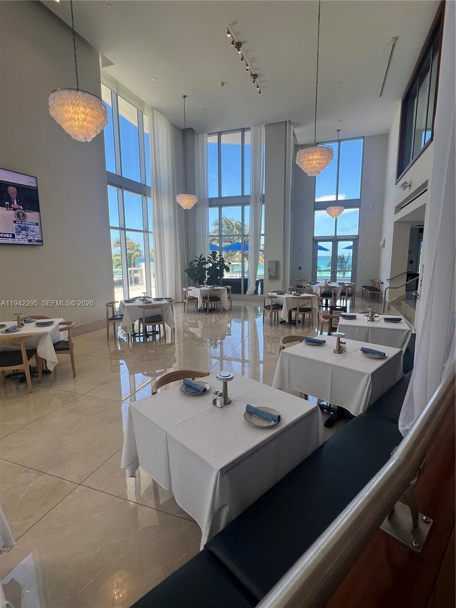 18683 Collins Ave # 2510, Sunny Isles Beach FL 33160 — 17