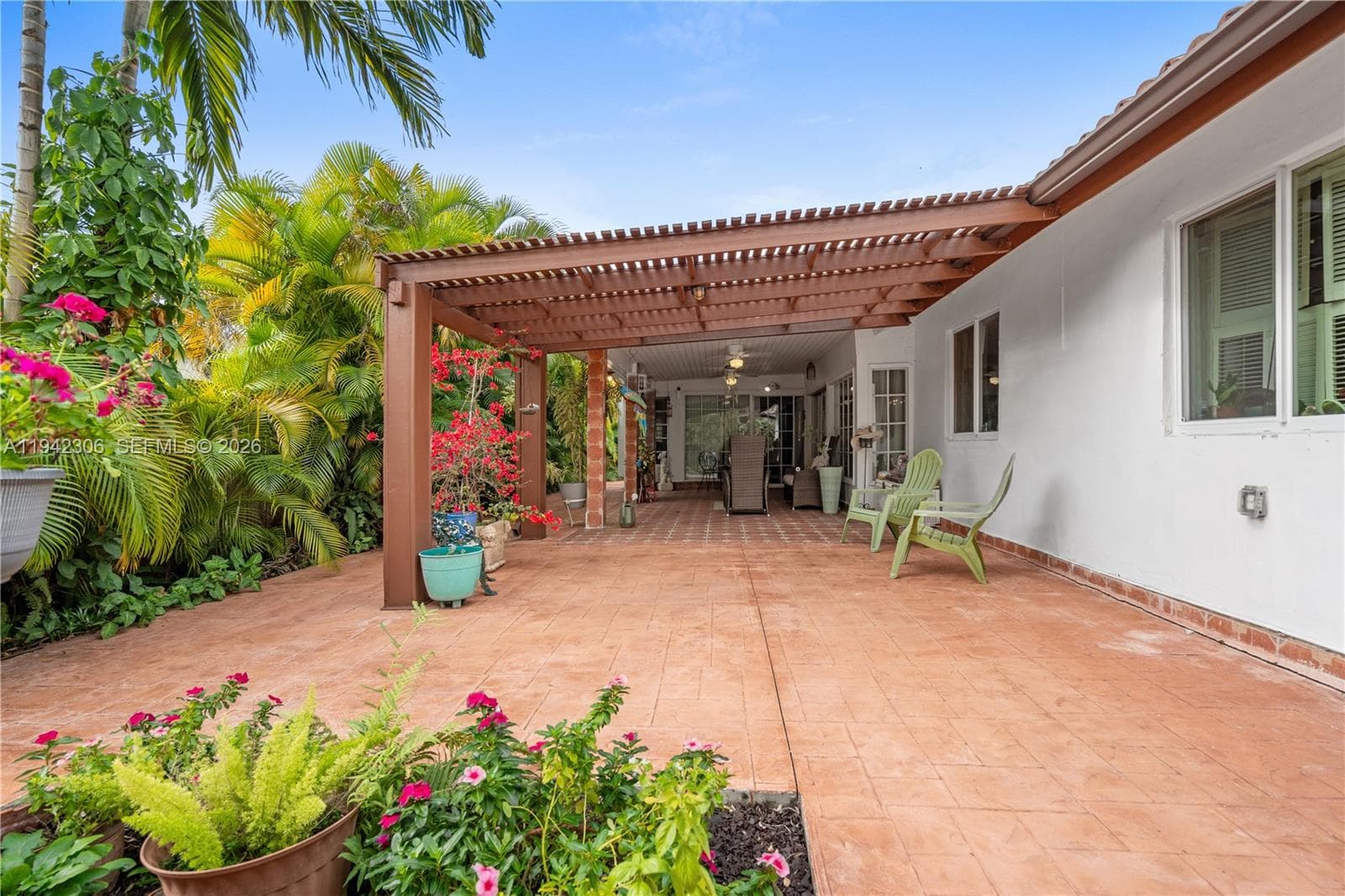 13220 SW 5th St, Miami FL 33184 — 25