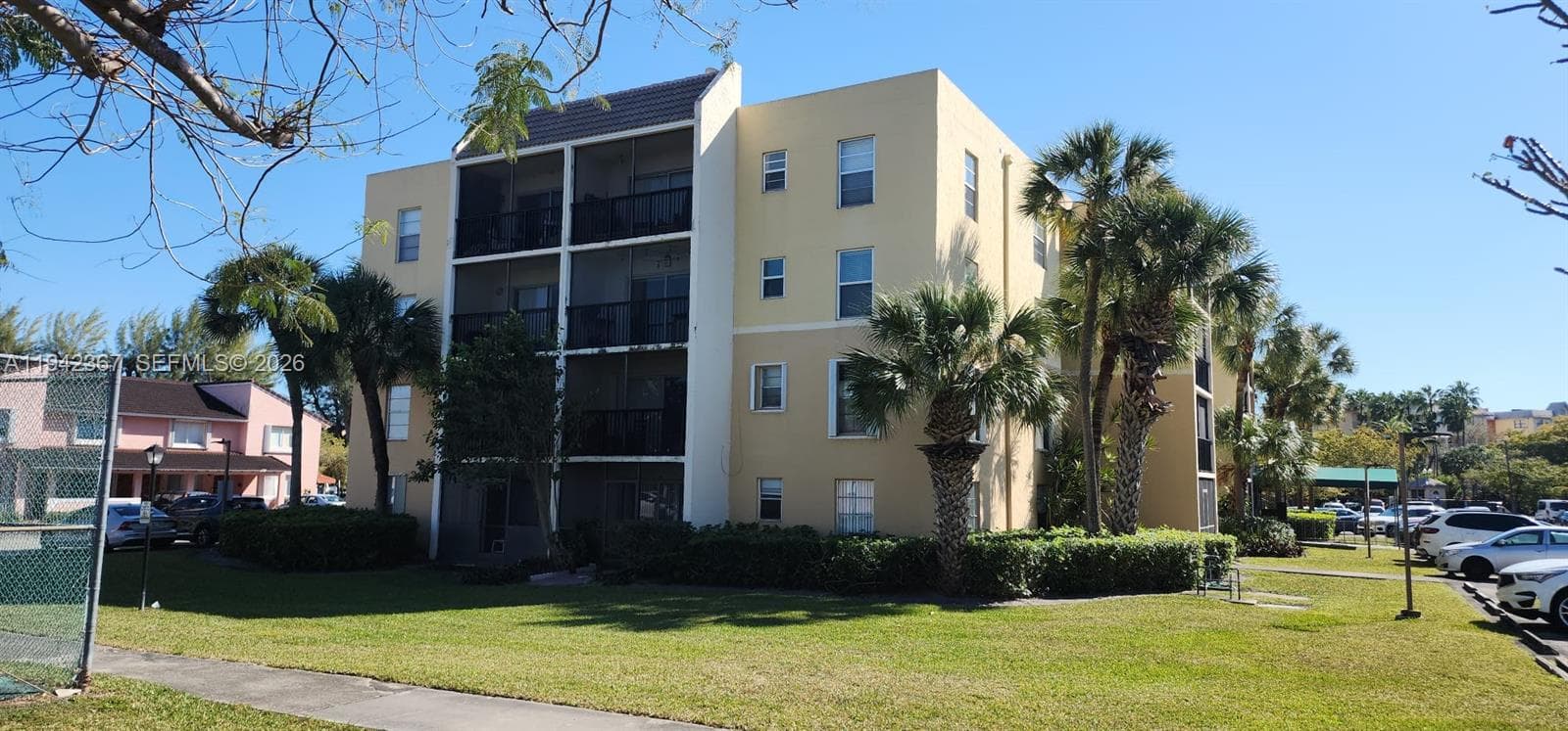 8005 Lake Dr # 201, Doral FL 33166 — 2