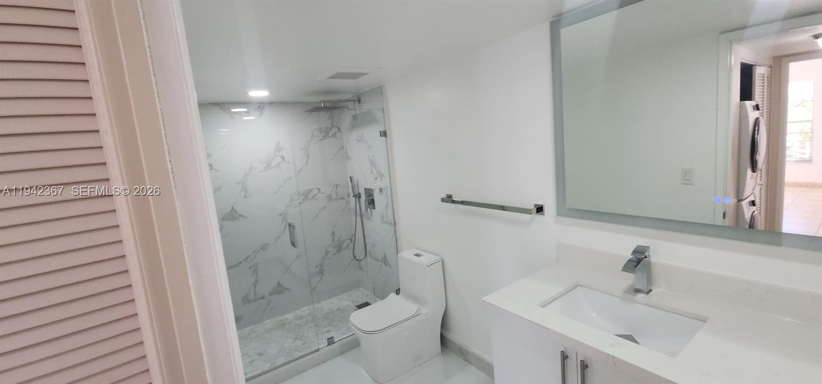 8005 Lake Dr # 201, Doral FL 33166 — 15