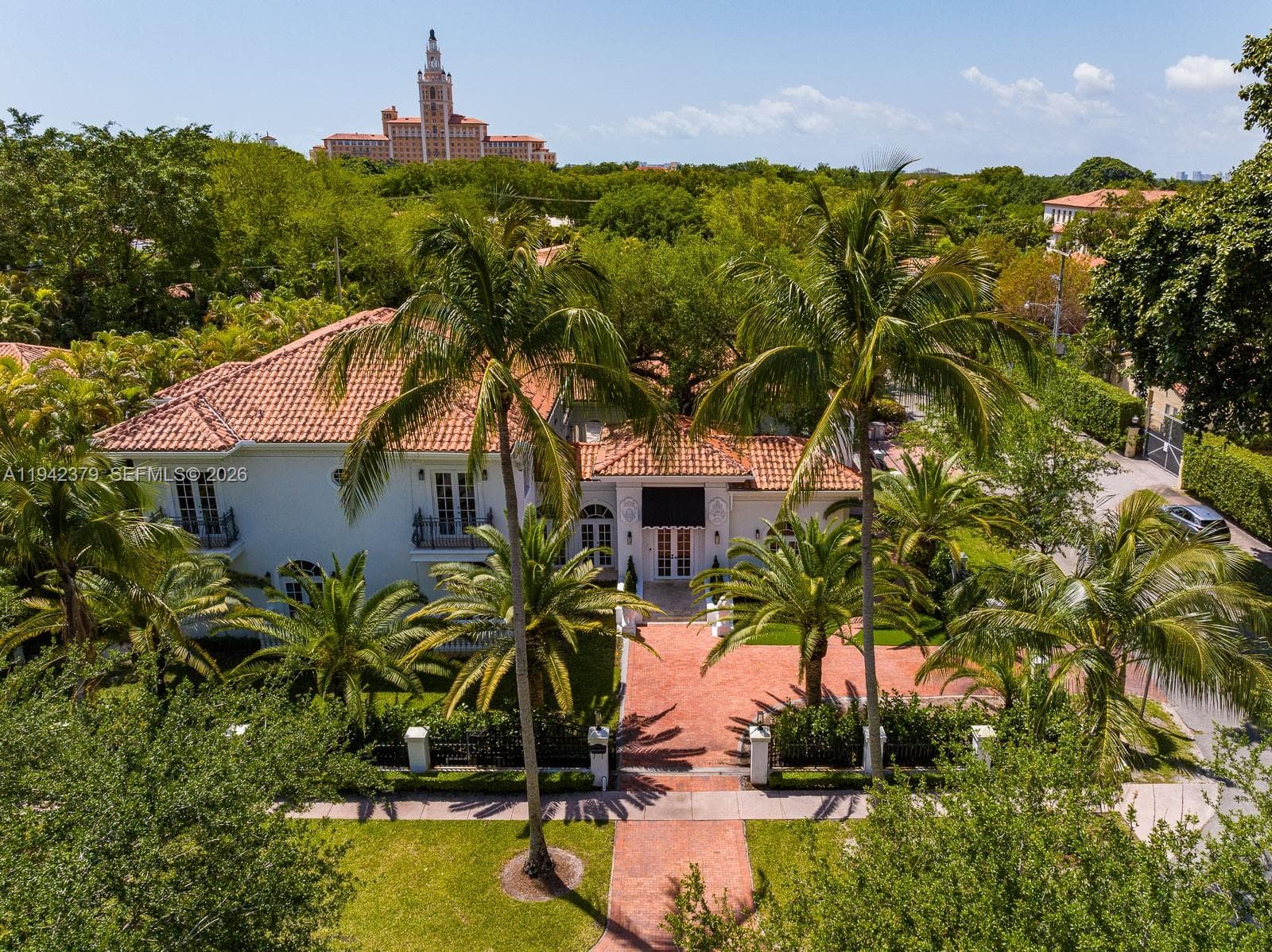 1224 Almeria Ave, Coral Gables FL 33134 — 3