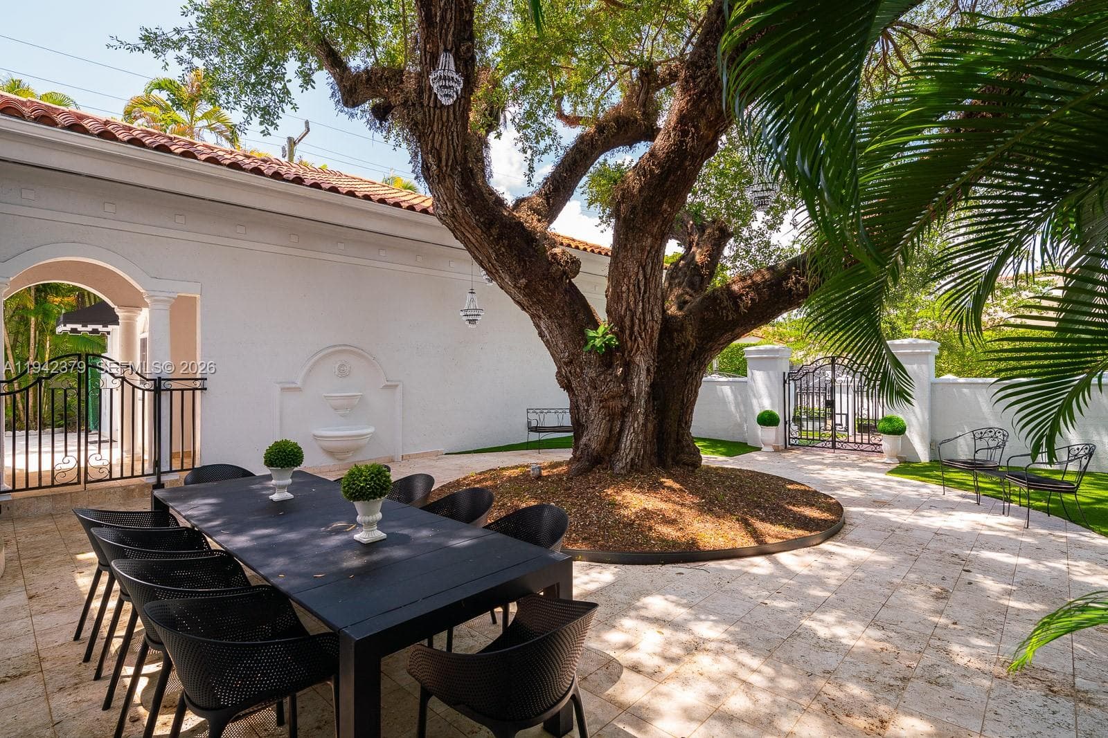1224 Almeria Ave, Coral Gables FL 33134 — 15