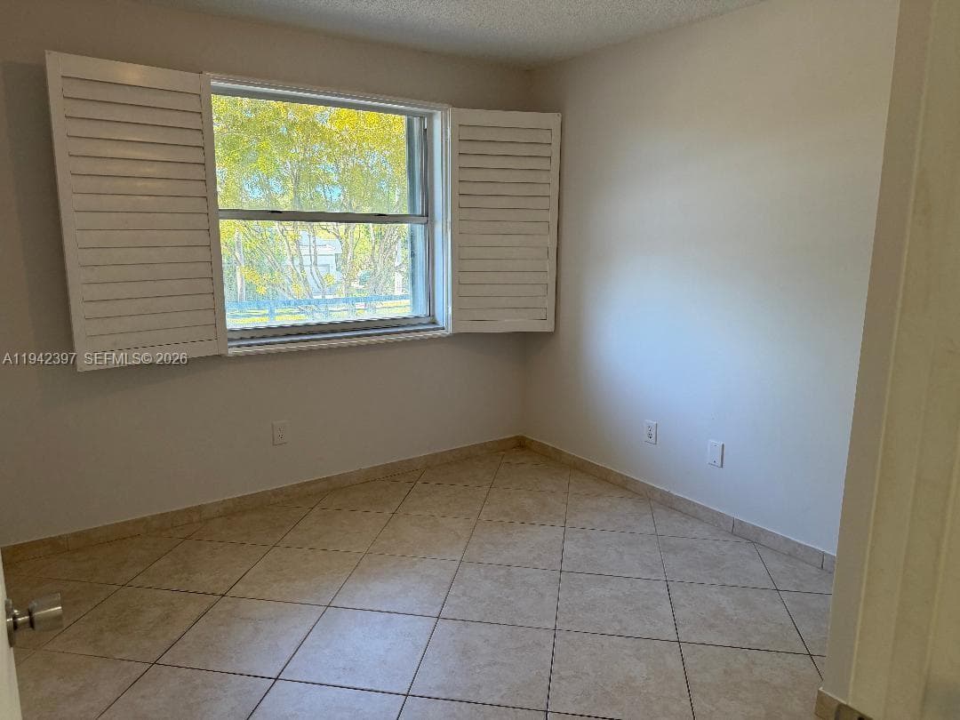 16531 NE 35th Ave # 201, North Miami Beach FL 33160 — 13