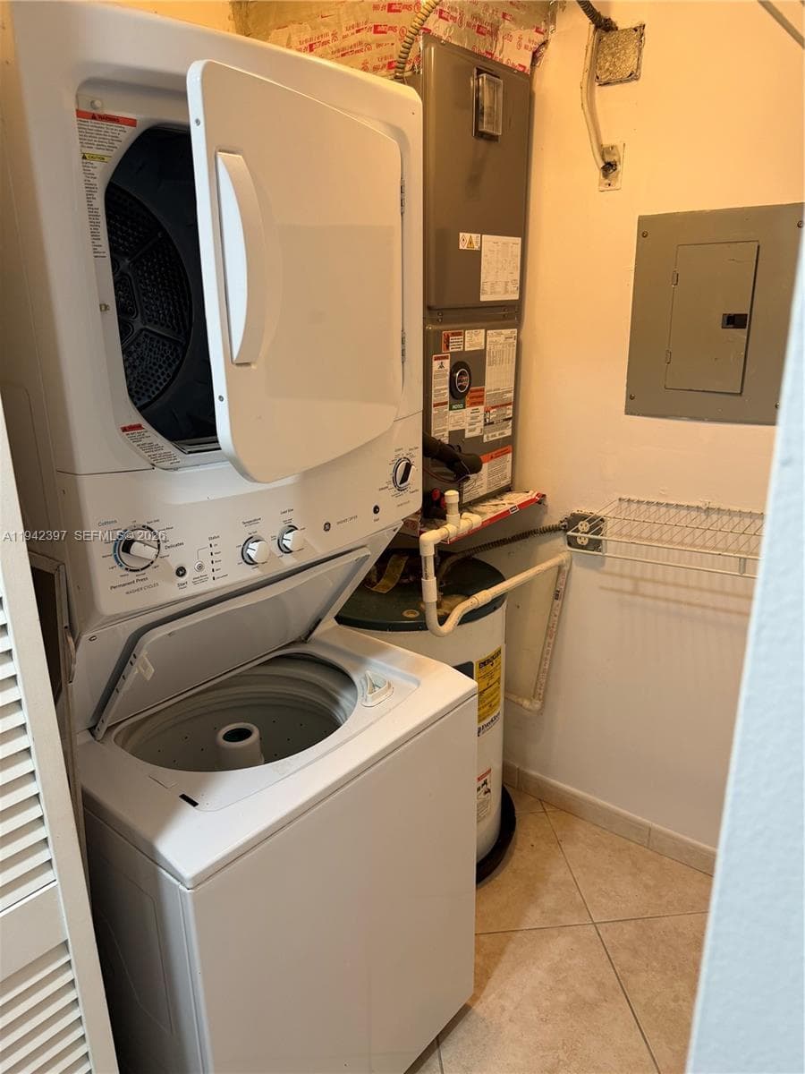 16531 NE 35th Ave # 201, North Miami Beach FL 33160 — 16