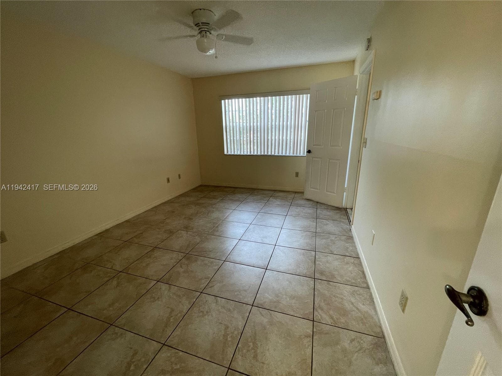 426 NE 210th Cir Ter # 2, Miami FL 33179 — 24
