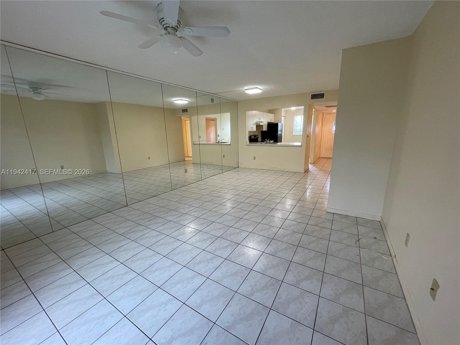 426 NE 210th Cir Ter # 2, Miami FL 33179 — 14