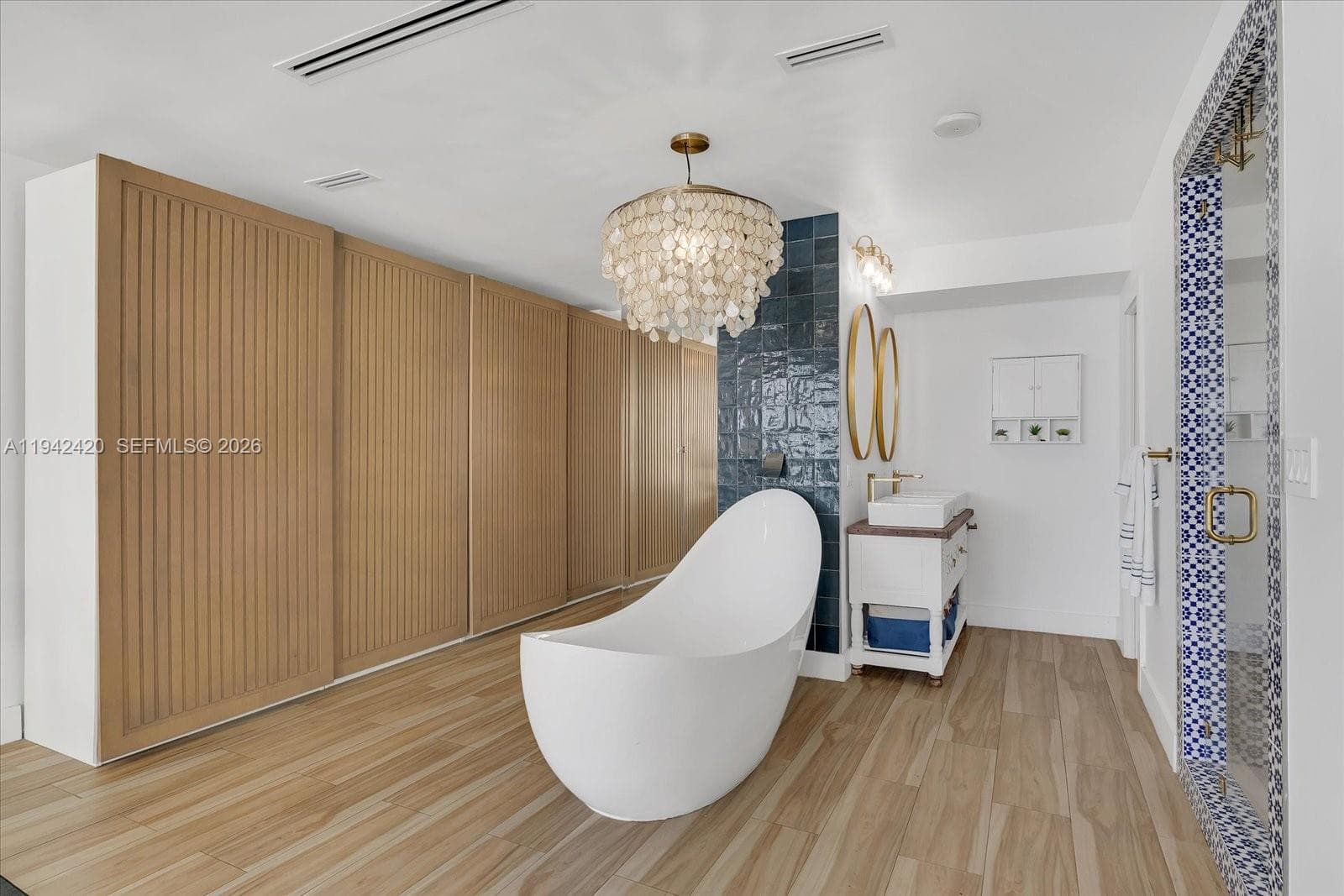 2451 Brickell Ave # 17D, Miami FL 33129 — 22