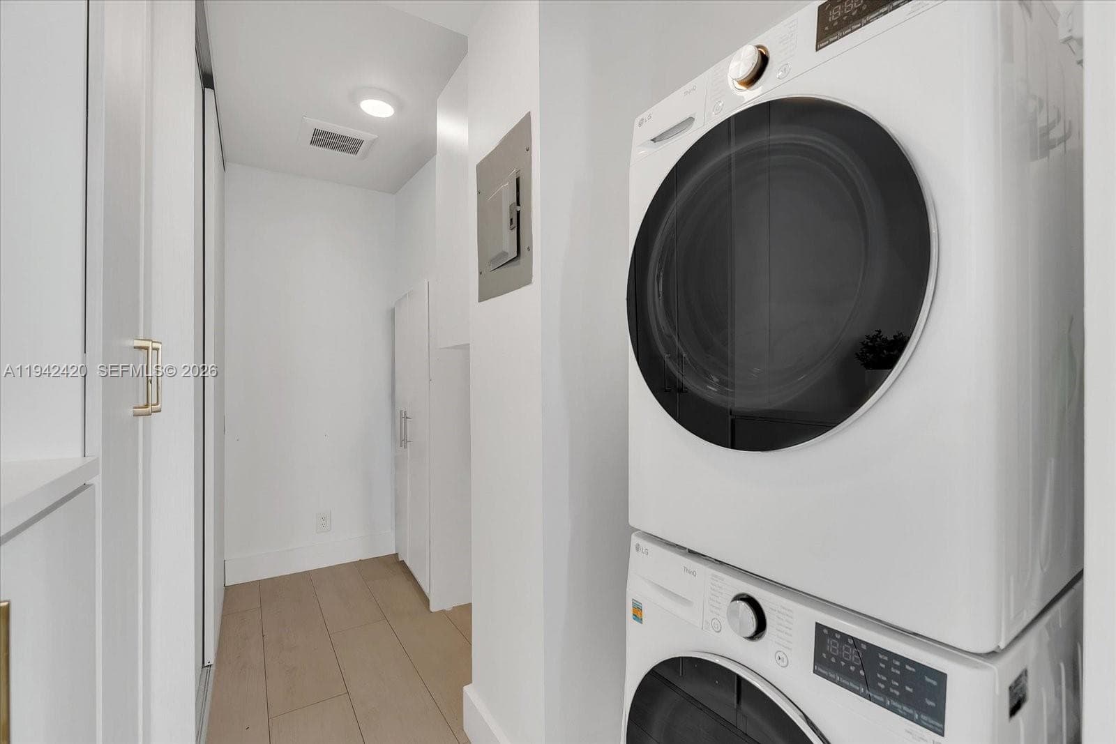 2451 Brickell Ave # 17D, Miami FL 33129 — 32