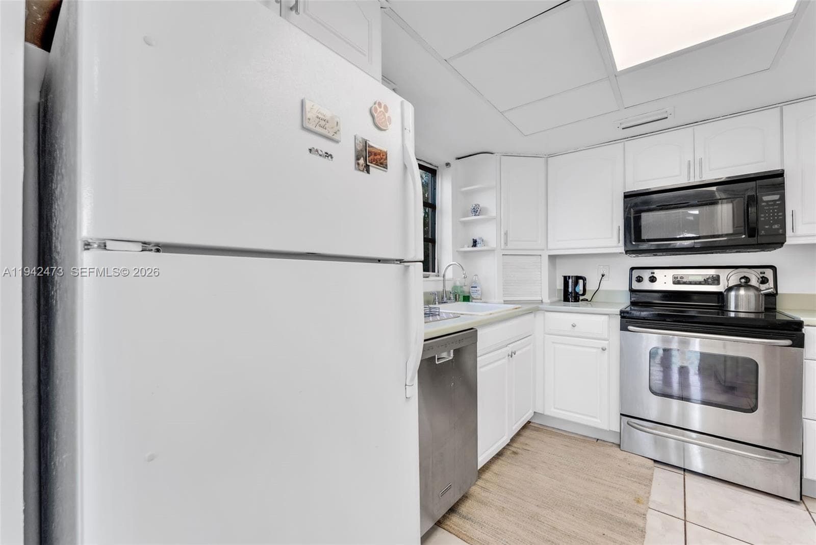 11840 NE 19th Dr # 9, North Miami FL 33181 — 12