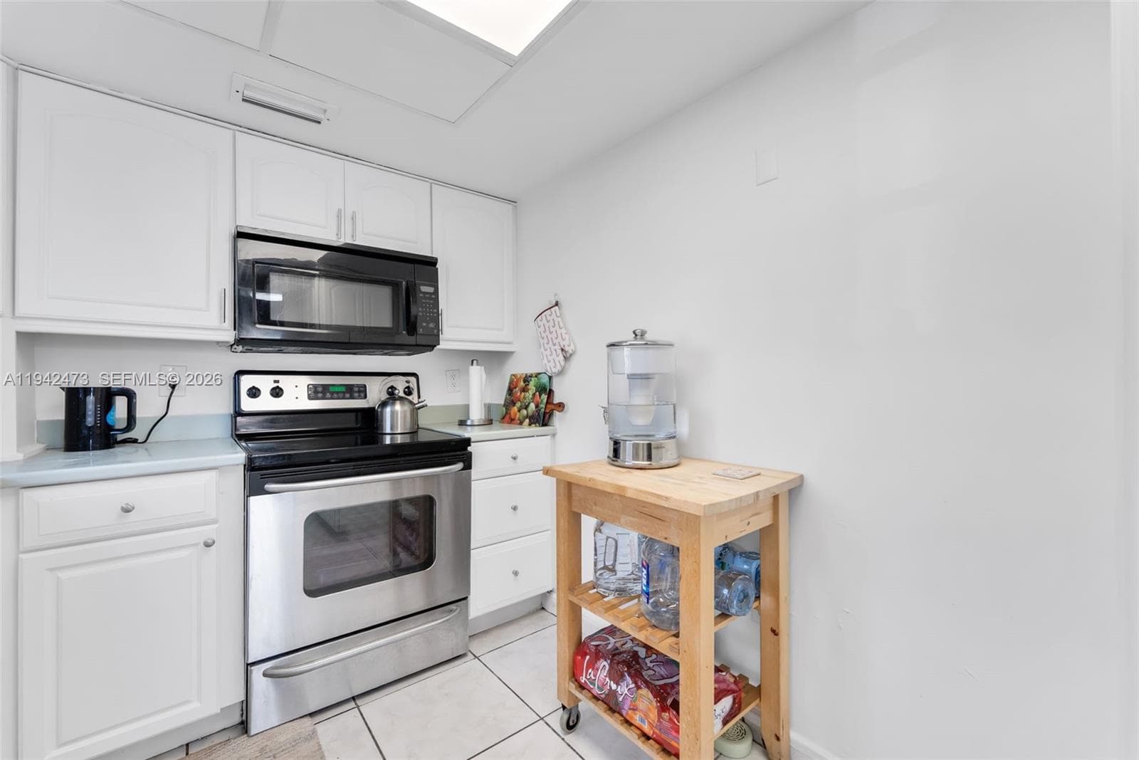 11840 NE 19th Dr # 9, North Miami FL 33181 — 11