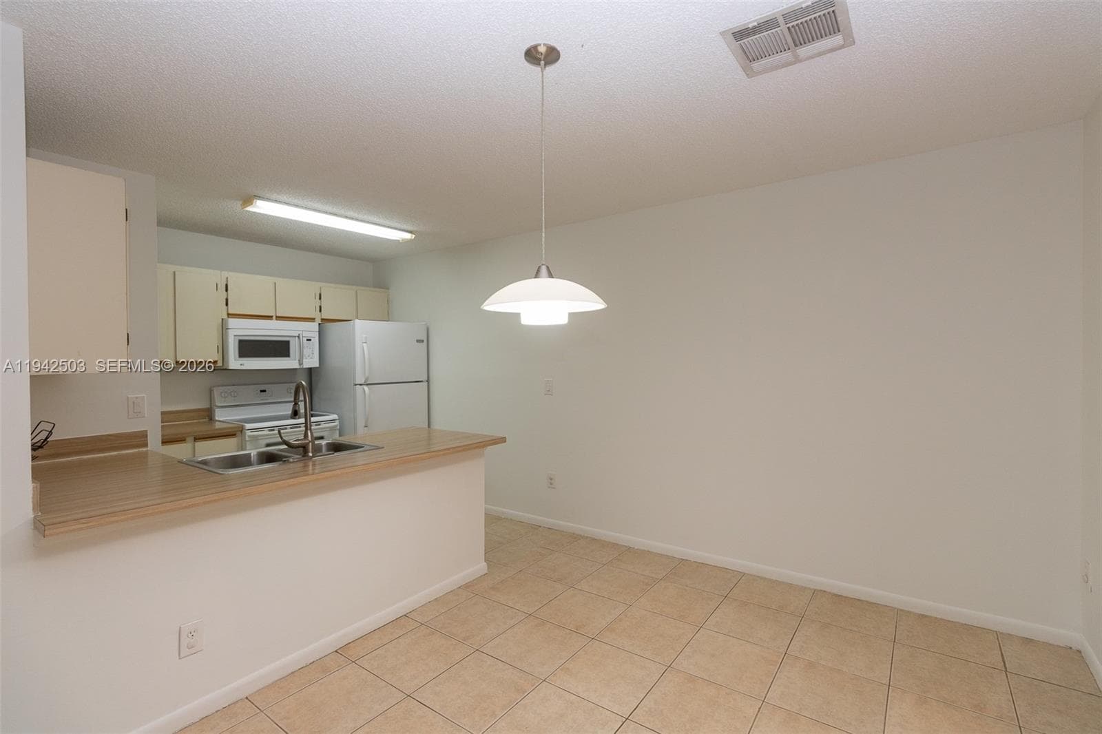 18328 NW 68th Ave # P, Hialeah FL 33015 — 6