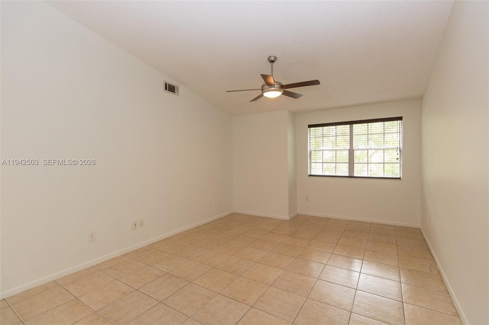 18328 NW 68th Ave # P, Hialeah FL 33015 — 8