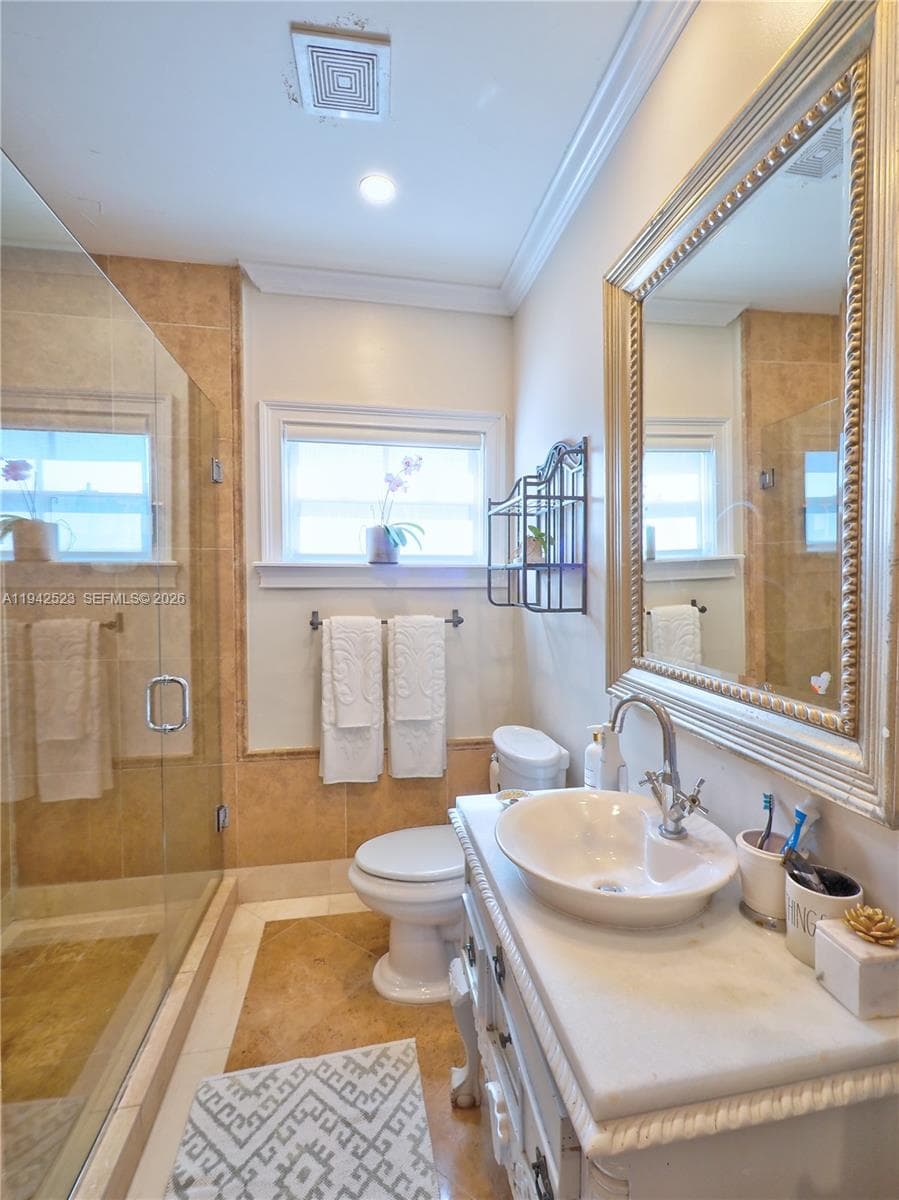 1229 Sorolla Ave, Coral Gables FL 33134 — 62