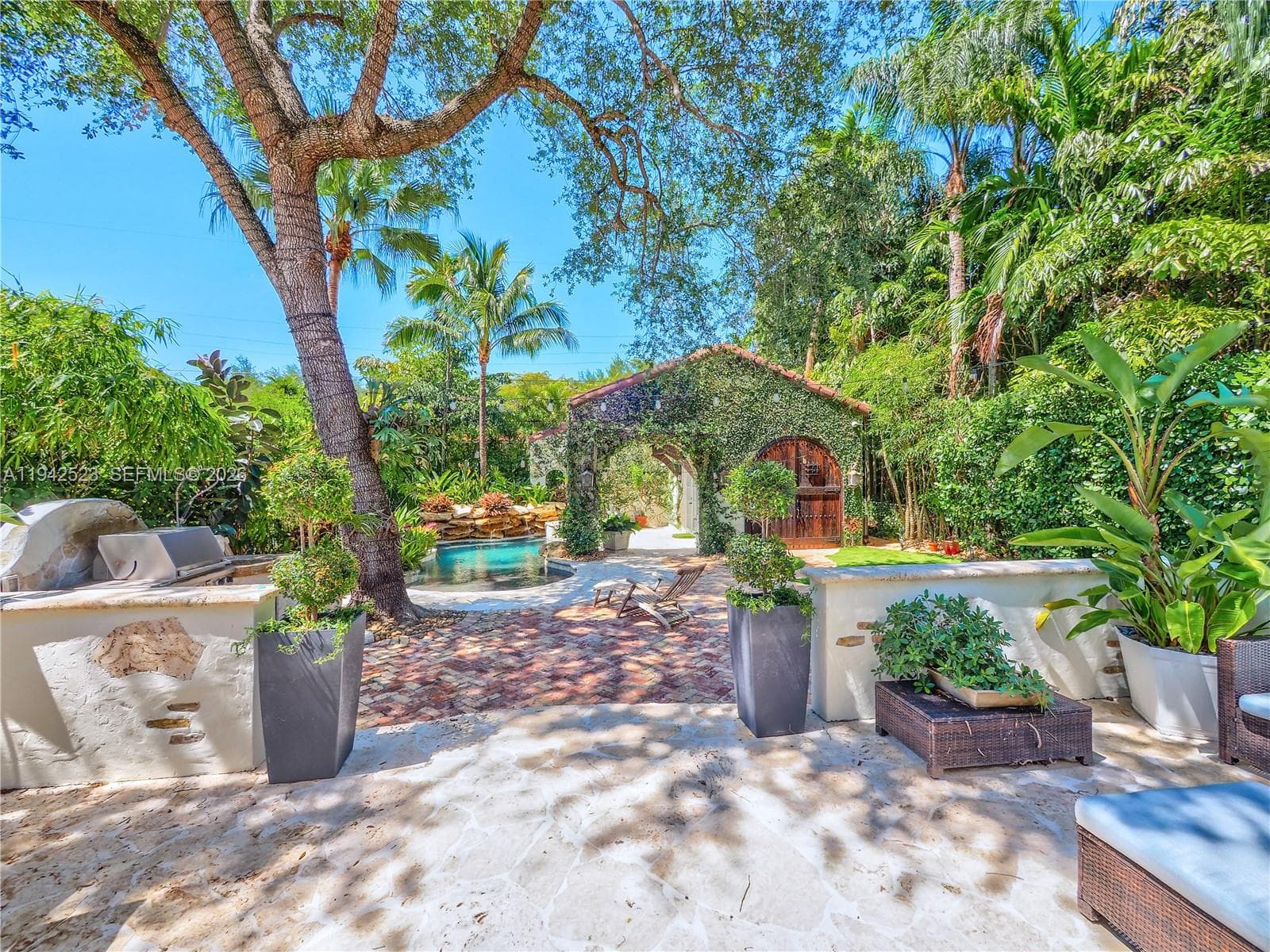 1229 Sorolla Ave, Coral Gables FL 33134 — 16