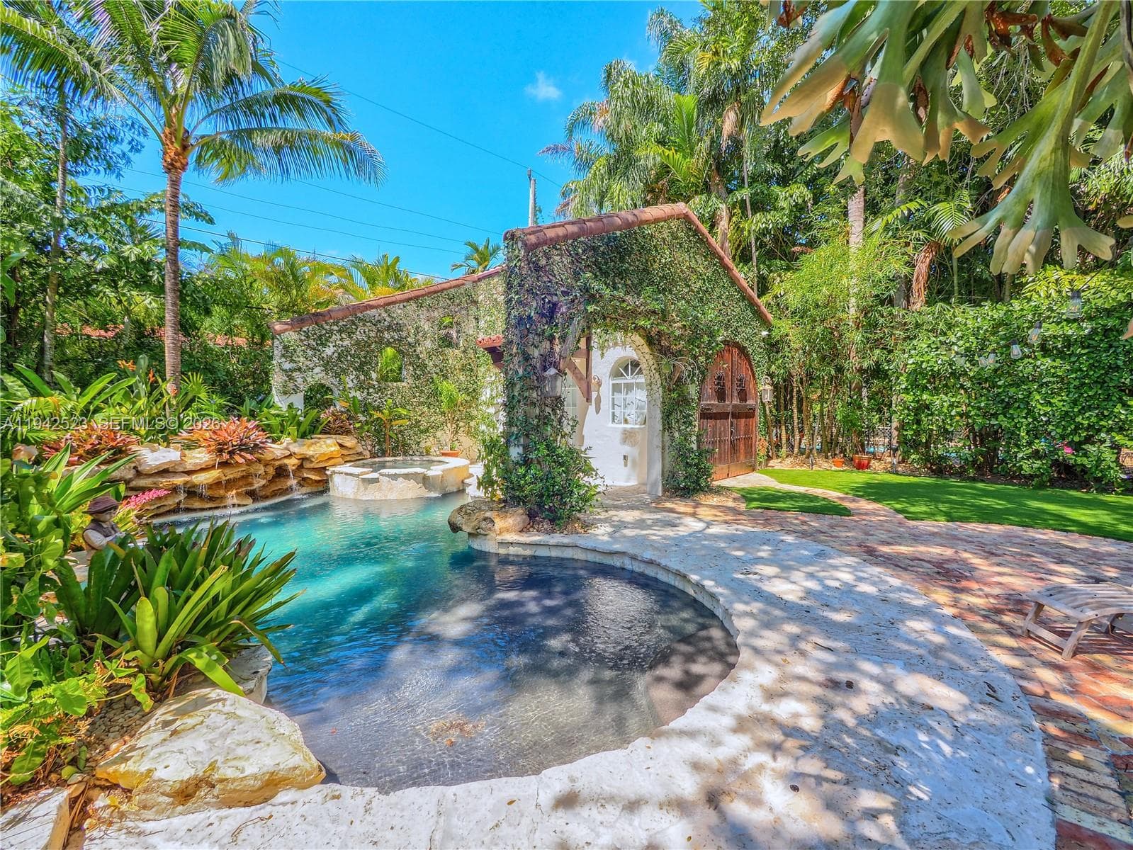 1229 Sorolla Ave, Coral Gables FL 33134 — 9