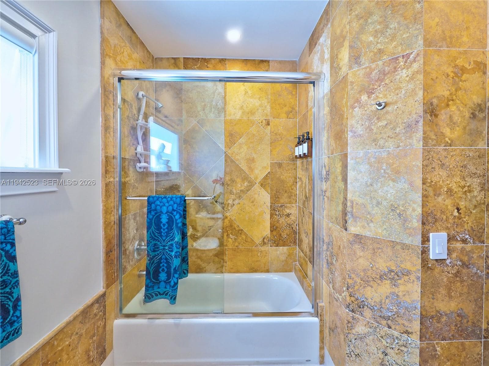 1229 Sorolla Ave, Coral Gables FL 33134 — 65