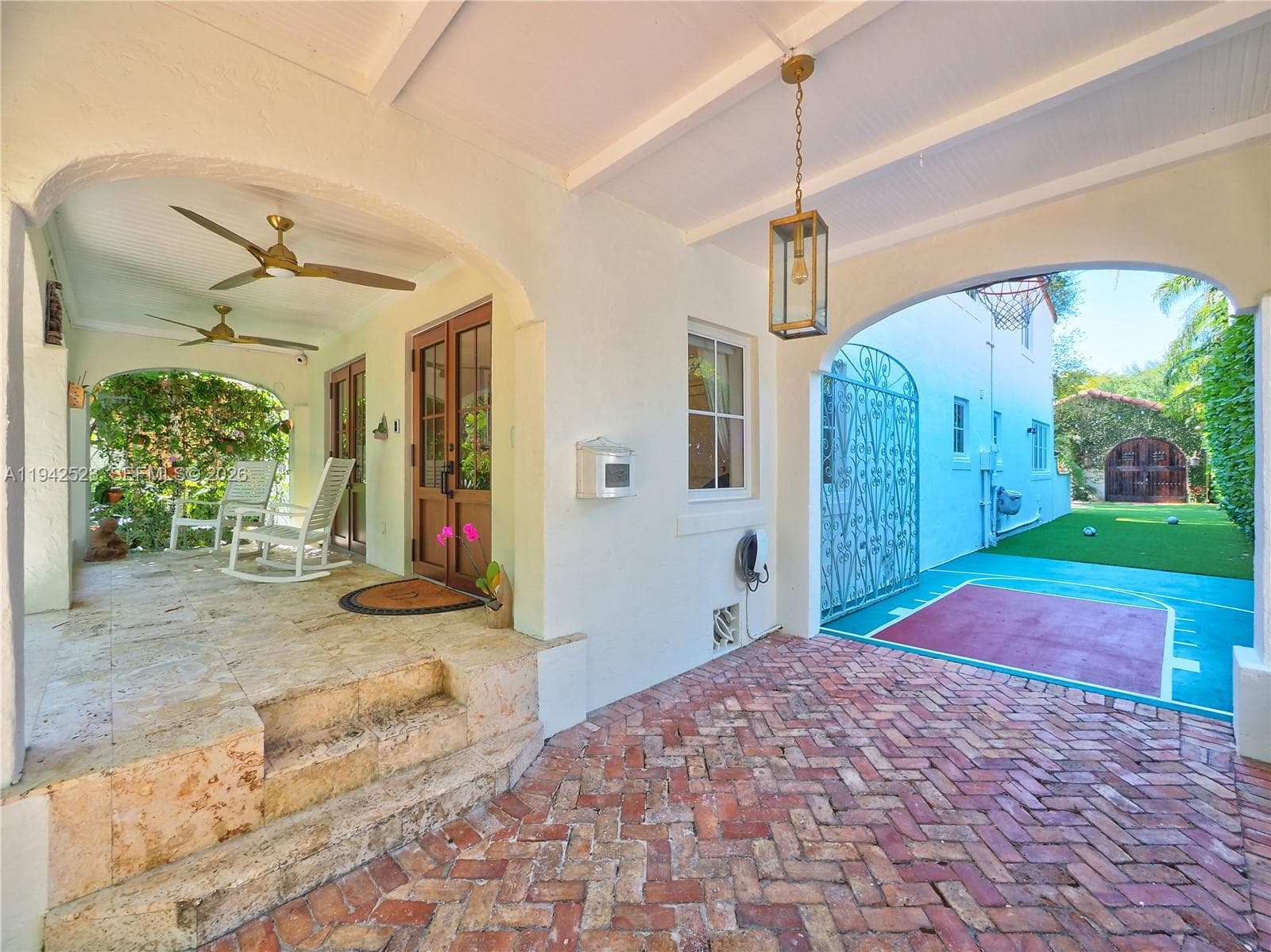 1229 Sorolla Ave, Coral Gables FL 33134 — 19