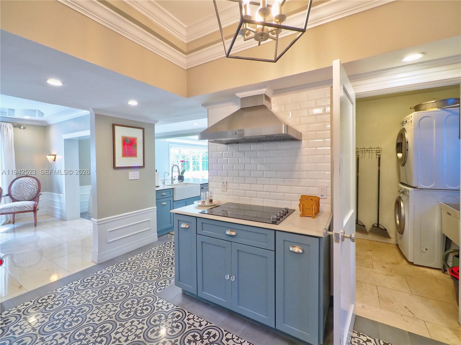 1229 Sorolla Ave, Coral Gables FL 33134 — 29