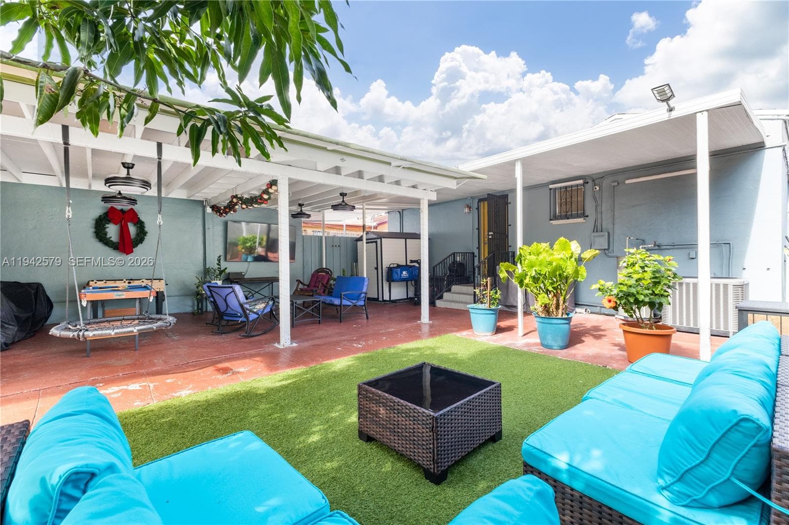 2818 SW 2nd St, Miami FL 33135 — 40