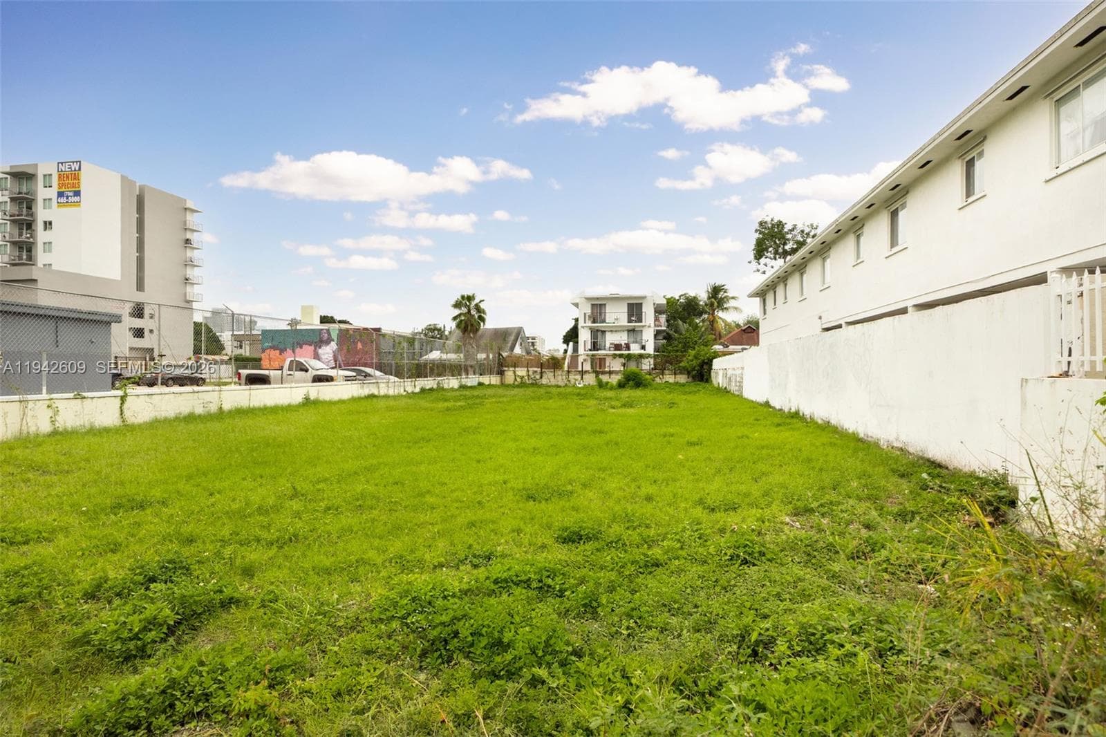 818 NW 3rd St, Miami FL 33128 — 13