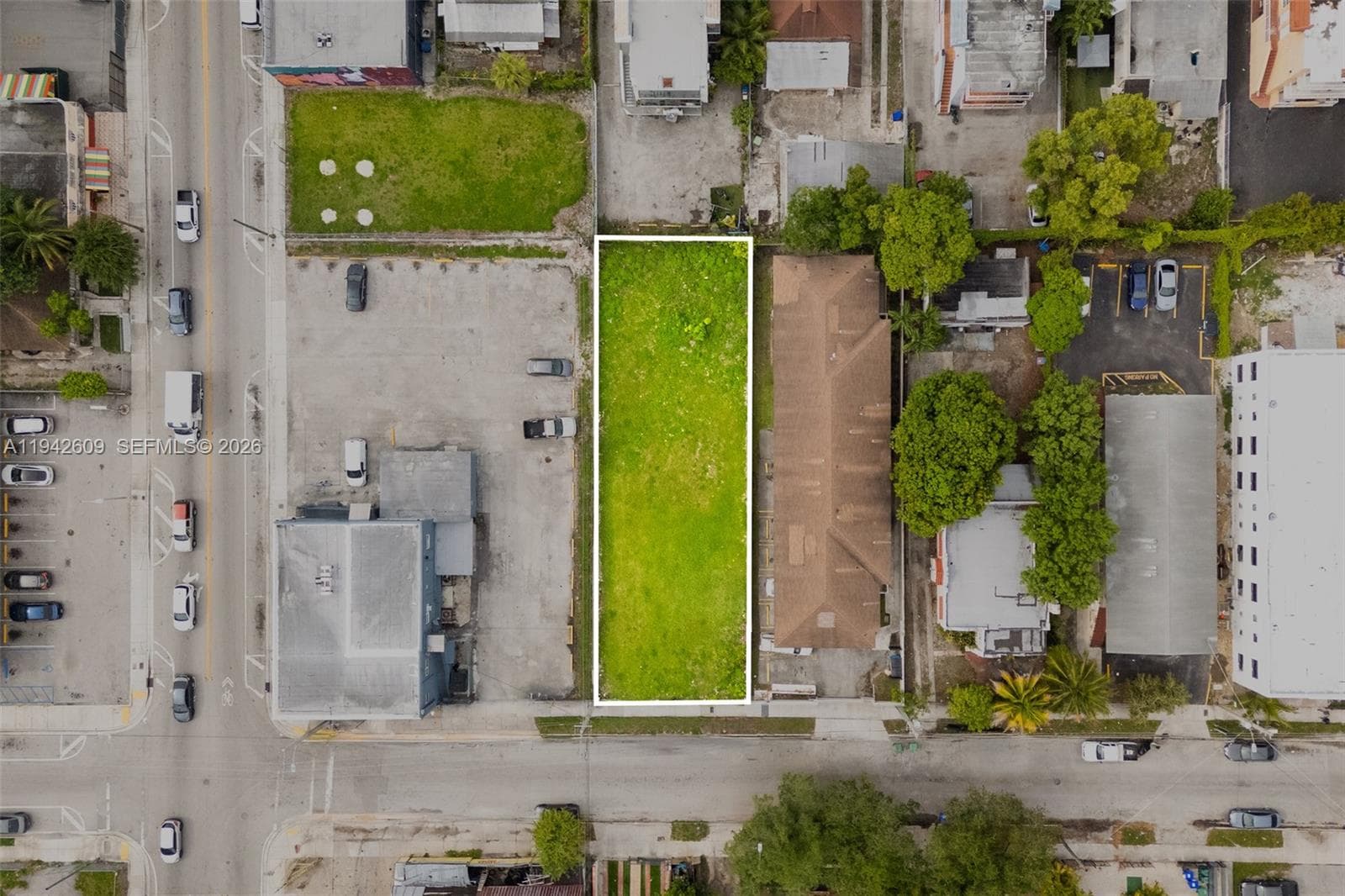 818 NW 3rd St, Miami FL 33128 — 10