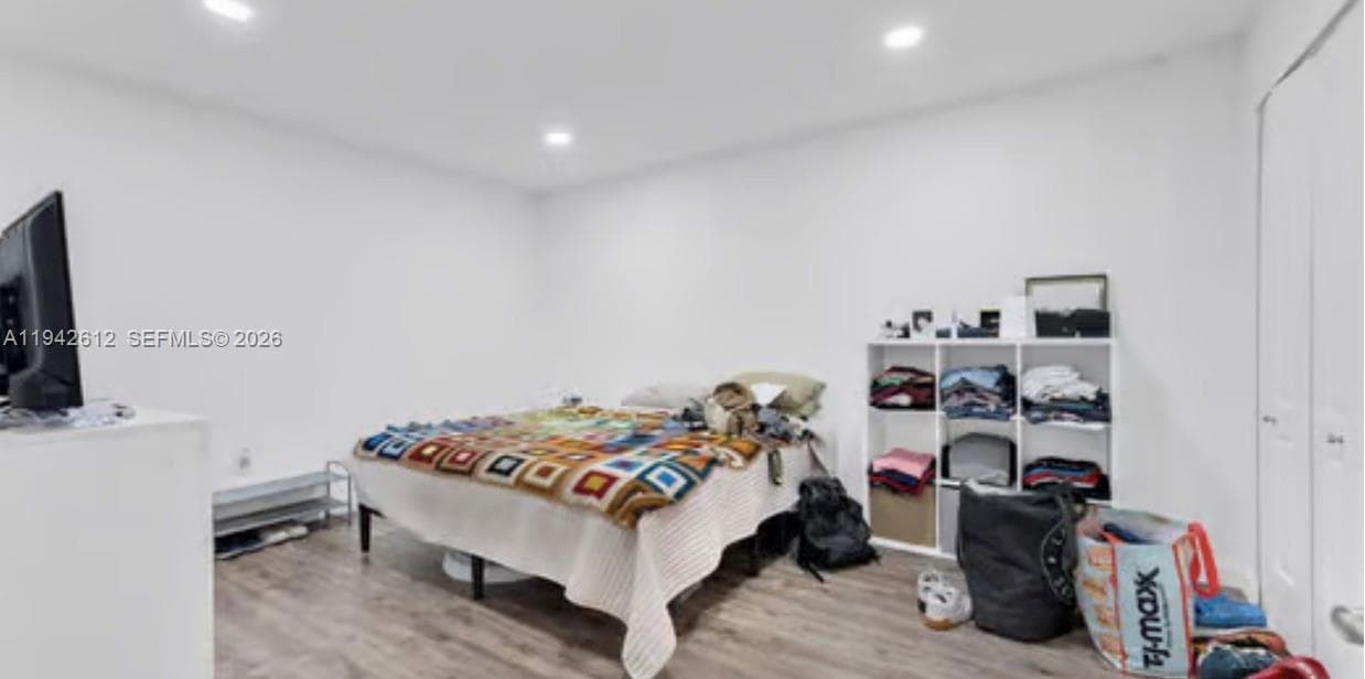 4841 NW 7th St # 4, Miami FL 33126 — 28