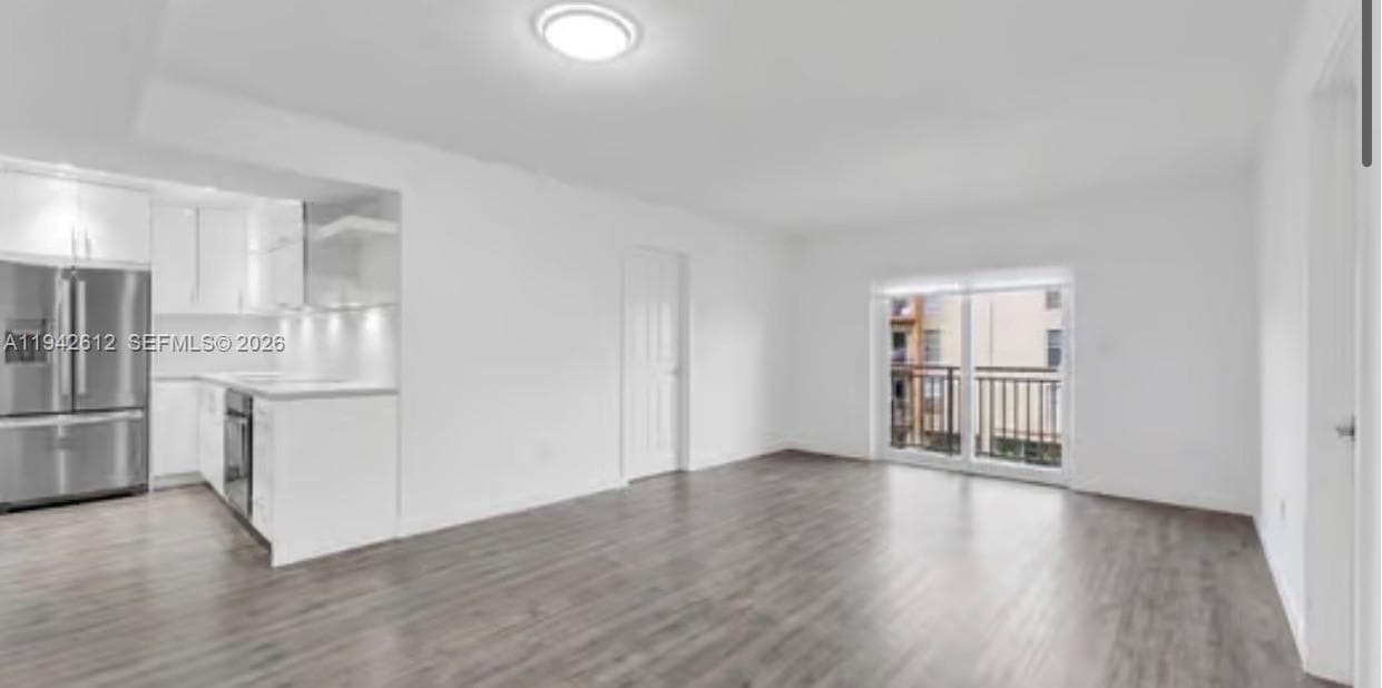4841 NW 7th St # 4, Miami FL 33126 — 8