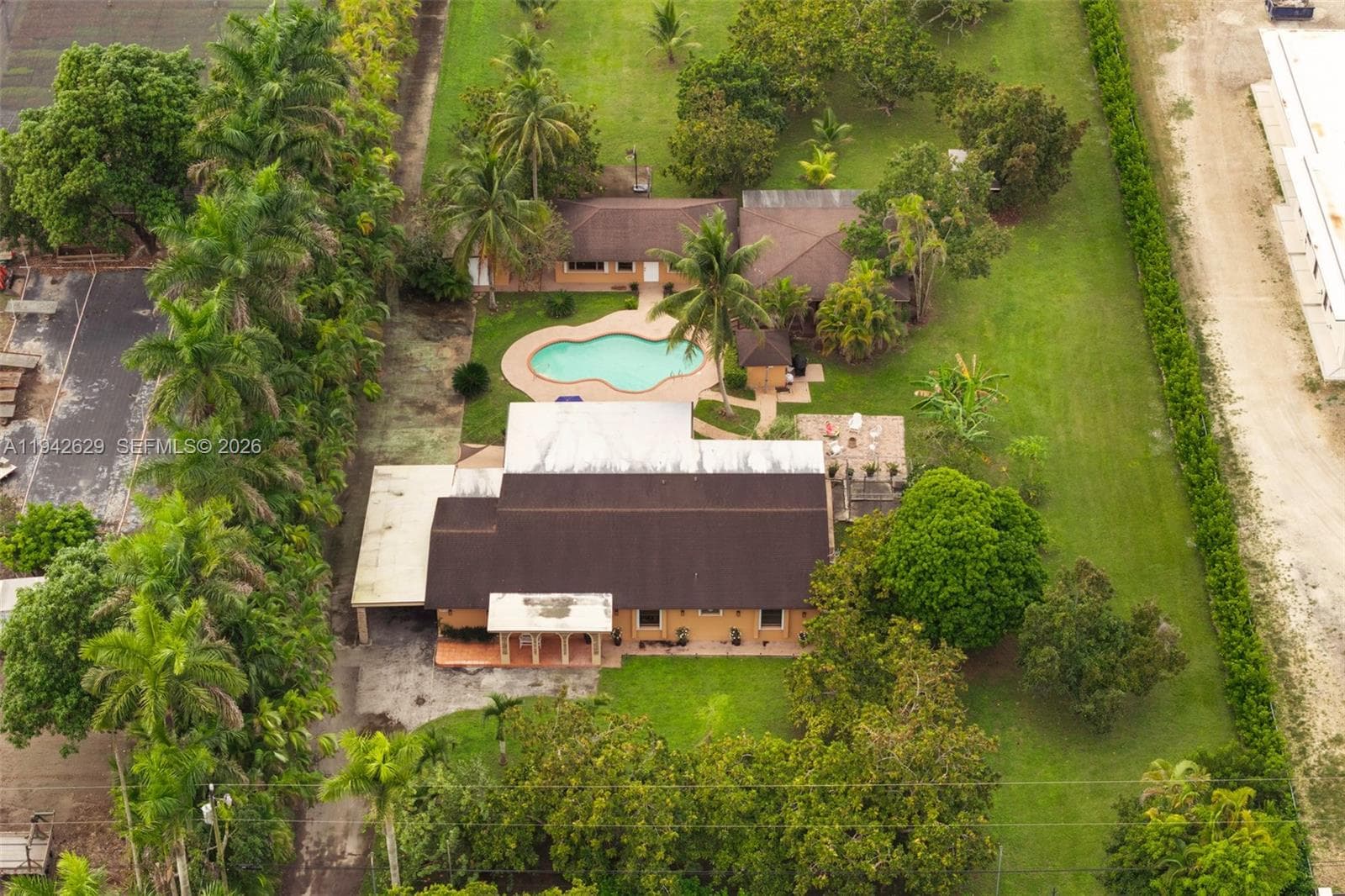 20450 SW 198th Ave, Miami FL 33187 — 53