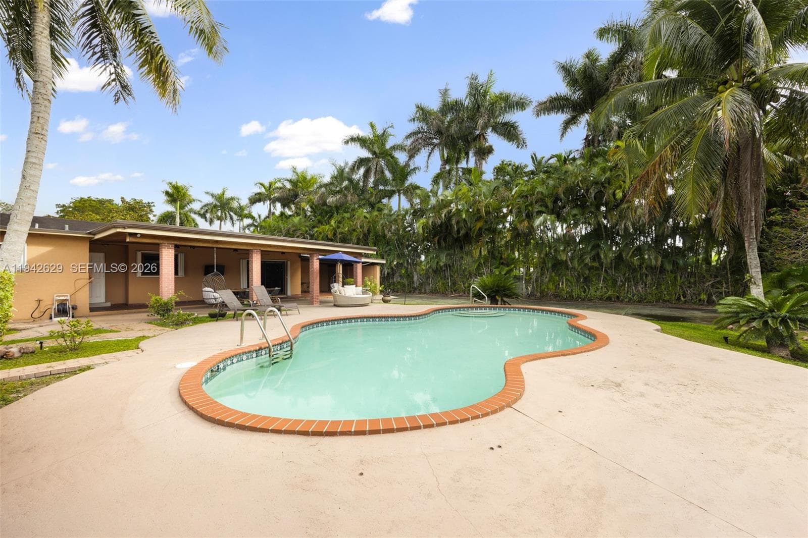 20450 SW 198th Ave, Miami FL 33187 — 34