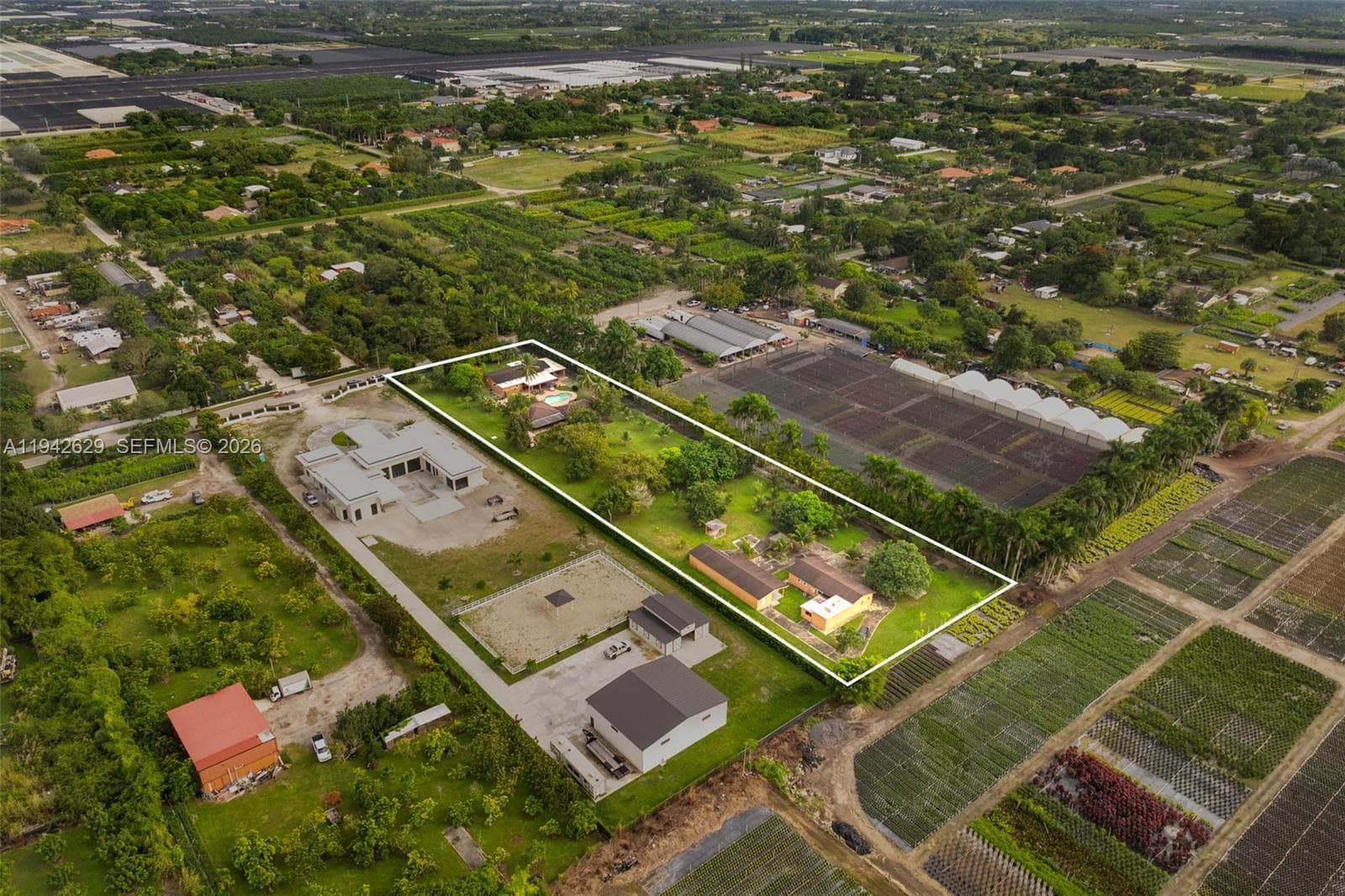 20450 SW 198th Ave, Miami FL 33187 — 54