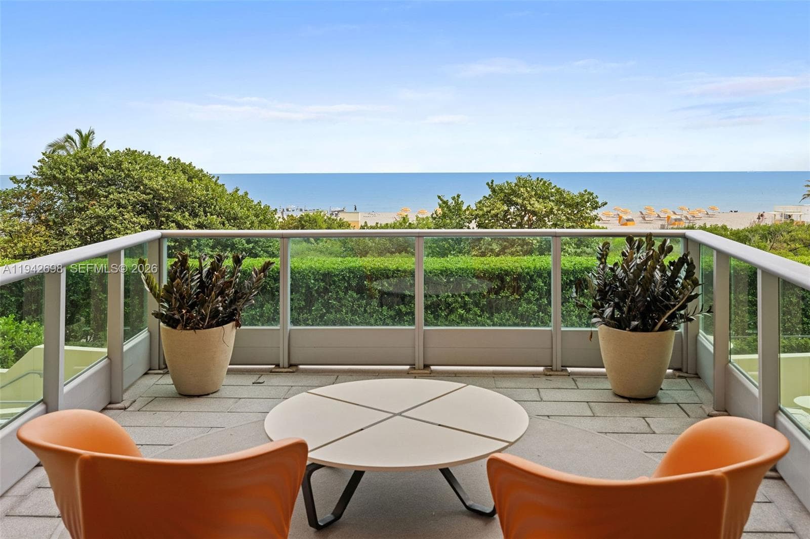 1455 Ocean Dr # 1009, Miami Beach FL 33139 — 91